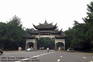 Emeishan 003